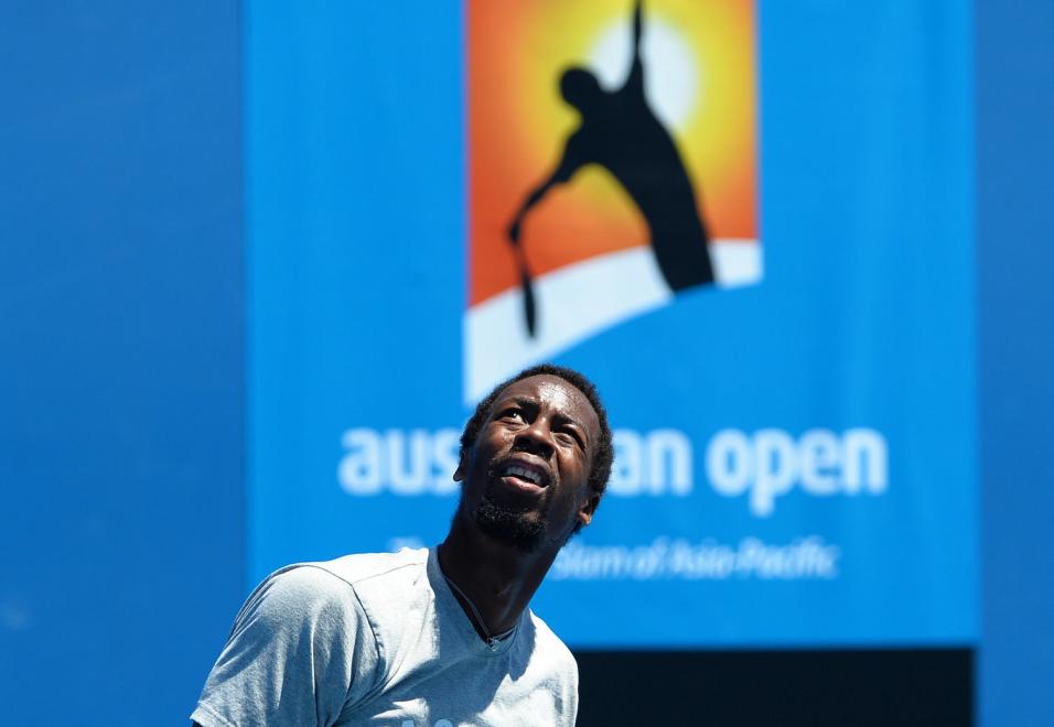 Will the blazing sun be the undoing of Monfils and others today?